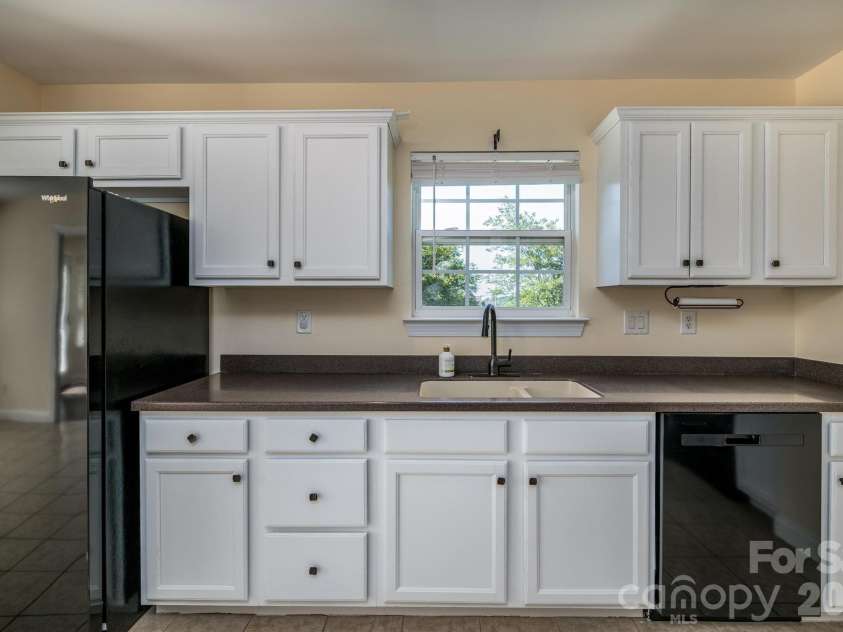 235 Kendra Drive, Mooresville, NC 28117.  MLS# CAR4389102, YatesRealty ID 7373. 