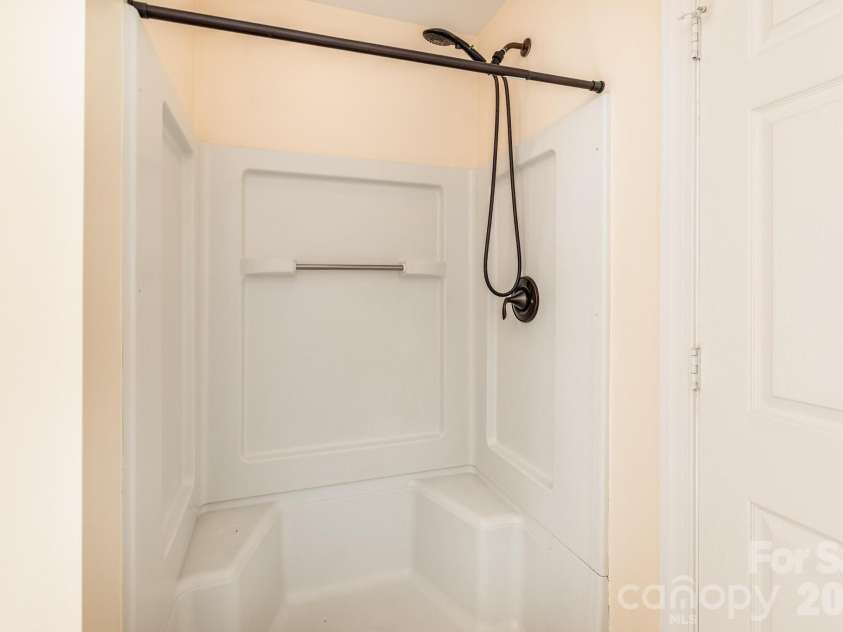235 Kendra Drive, Mooresville, NC 28117.  MLS# CAR4389102, YatesRealty ID 7373. 