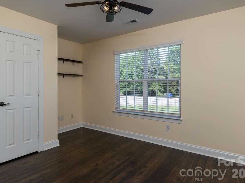 235 Kendra Drive, Mooresville, NC 28117.  MLS# CAR4389102, YatesRealty ID 7373. 