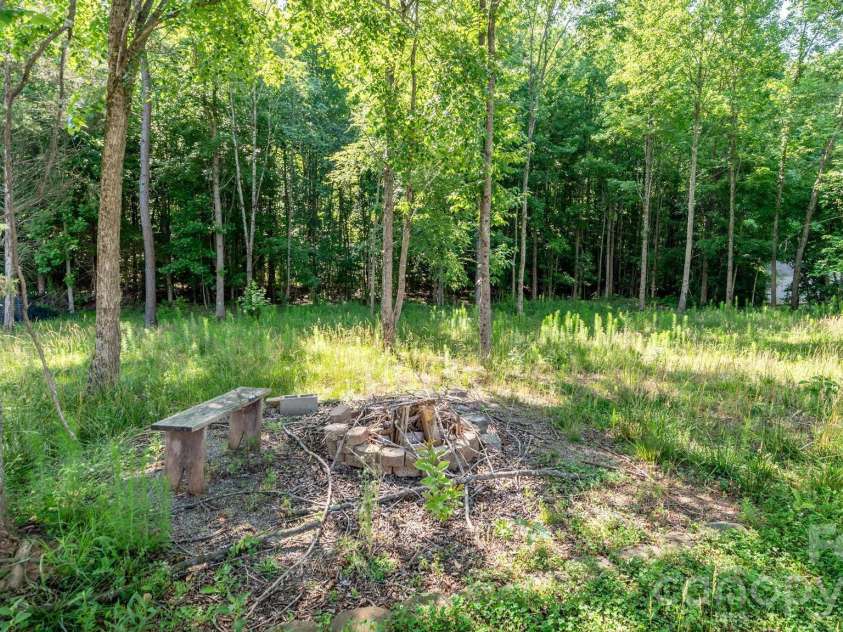 235 Kendra Drive, Mooresville, NC 28117.  MLS# CAR4389102, YatesRealty ID 7373. 
