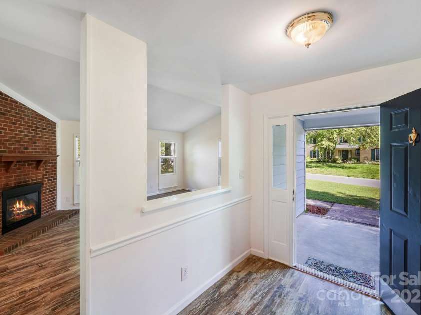 1938 Dembrigh Lane, Charlotte, NC 28262.  MLS# CAR4248394, YatesRealty ID 7375. 