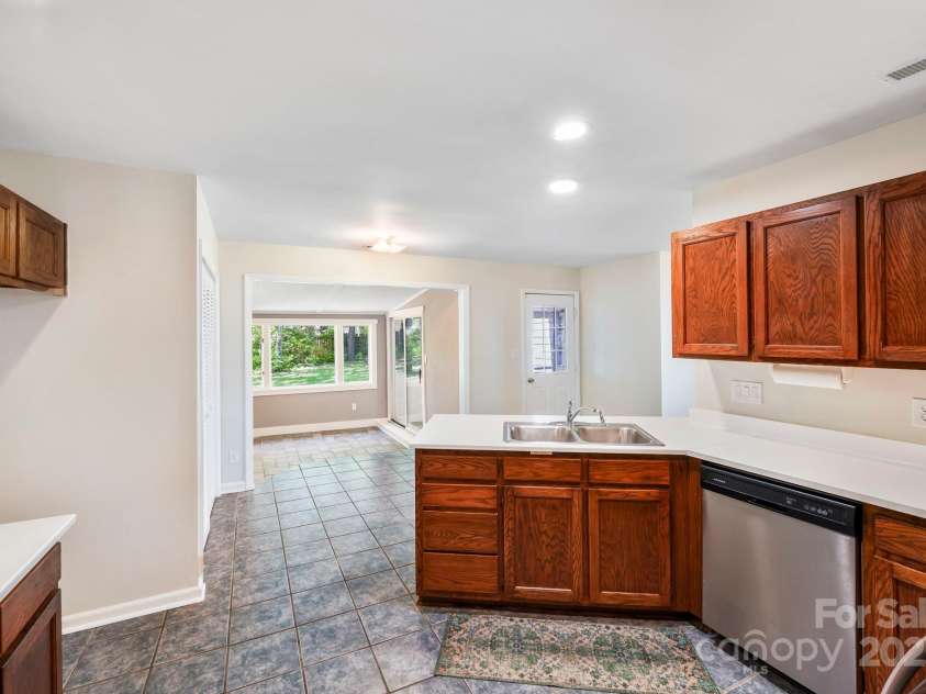 1938 Dembrigh Lane, Charlotte, NC 28262.  MLS# CAR4248394, YatesRealty ID 7375. 