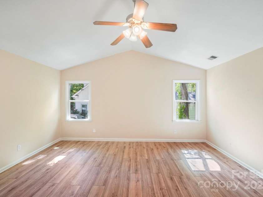 1938 Dembrigh Lane, Charlotte, NC 28262.  MLS# CAR4248394, YatesRealty ID 7375. 