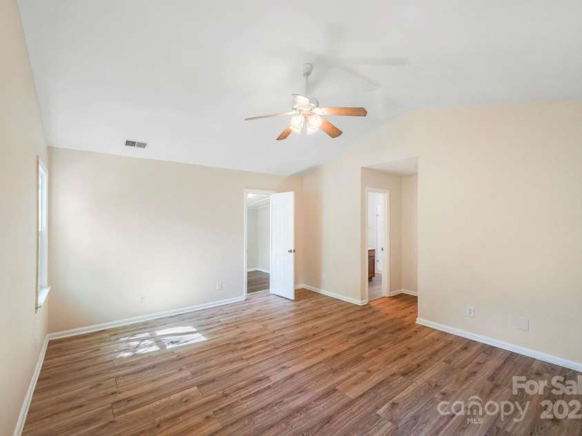 1938 Dembrigh Lane, Charlotte, NC 28262.  MLS# CAR4248394, YatesRealty ID 7375. 