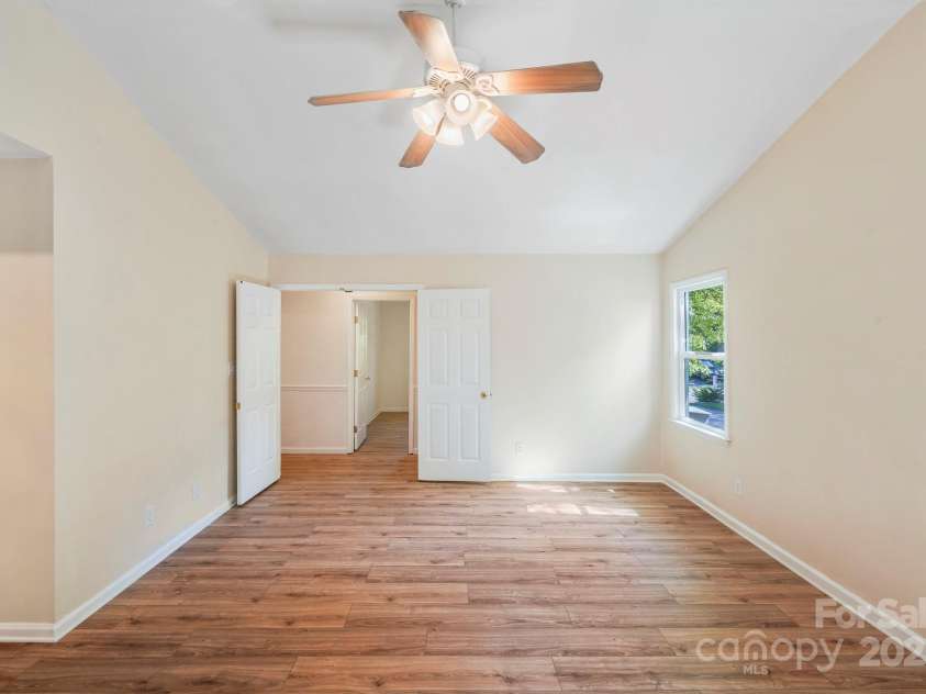 1938 Dembrigh Lane, Charlotte, NC 28262.  MLS# CAR4248394, YatesRealty ID 7375. 