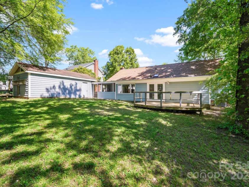 1938 Dembrigh Lane, Charlotte, NC 28262.  MLS# CAR4248394, YatesRealty ID 7375. 