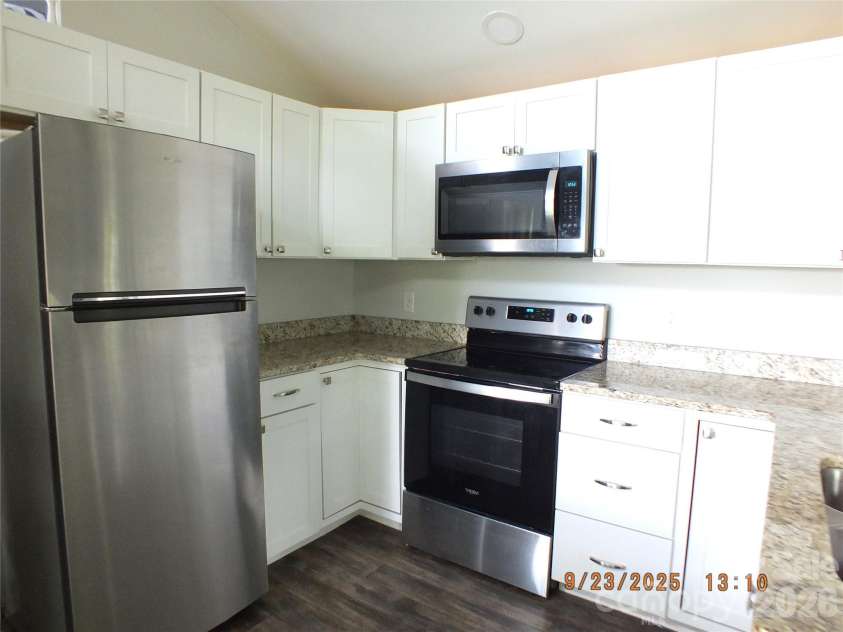 408 Whispering Winds Road, Waynesville, NC 28785.  MLS# CAR4305931, YatesRealty ID 7375. 