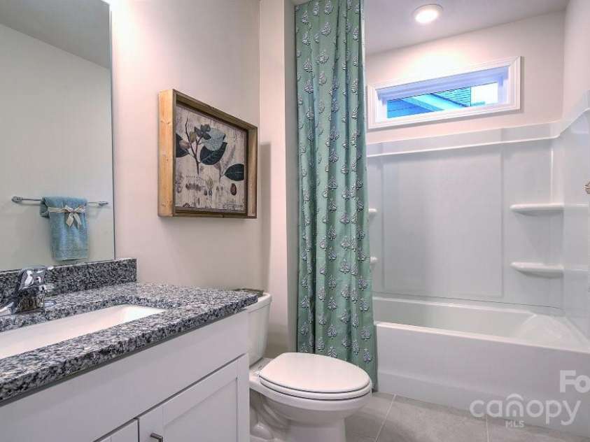 51 Silverthorne Court, Hendersonville, NC 28792.  MLS# CAR4242607, YatesRealty ID 7376. 