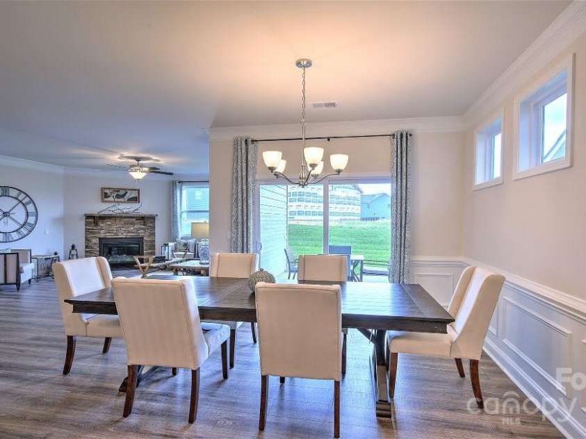 51 Silverthorne Court, Hendersonville, NC 28792.  MLS# CAR4242607, YatesRealty ID 7376. Photos are representative