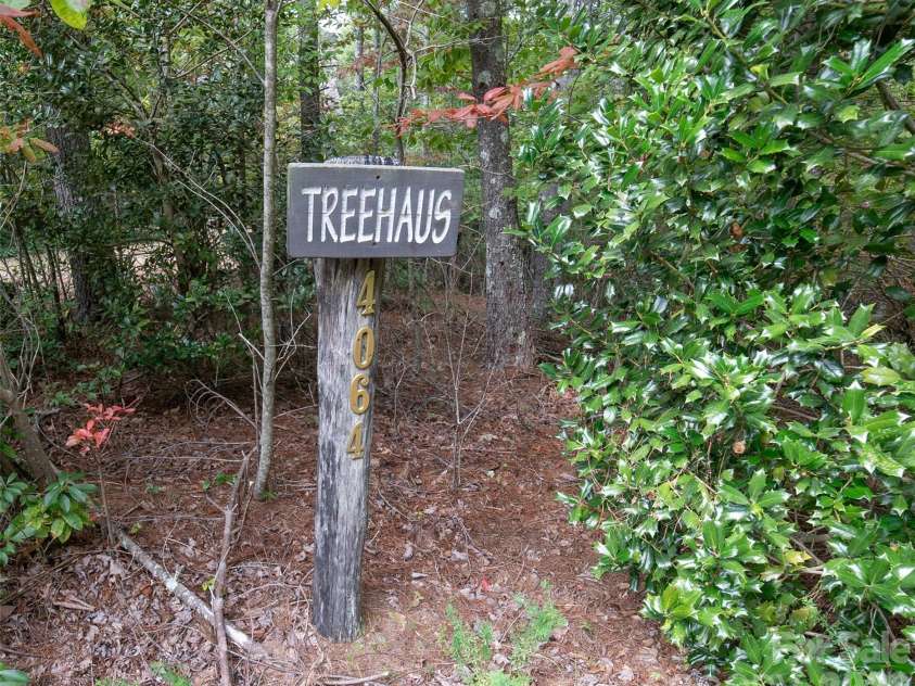 4064 Dense Acre Trail, Nebo, NC 28761.  MLS# CAR4301277, YatesRealty ID 7377. 
