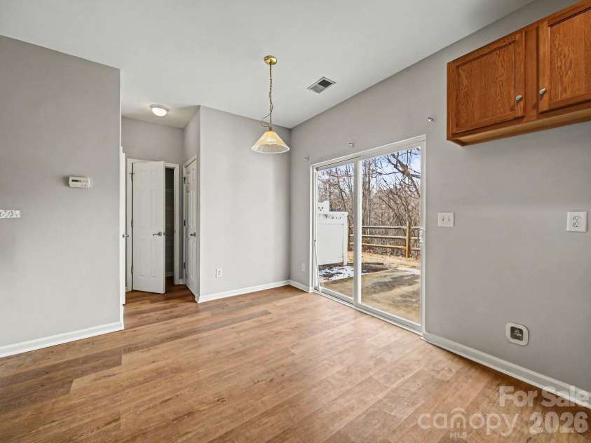 503 Delta Drive, Fort Mill, SC 29715.  MLS# CAR4340224, YatesRealty ID 7378. Kitchen