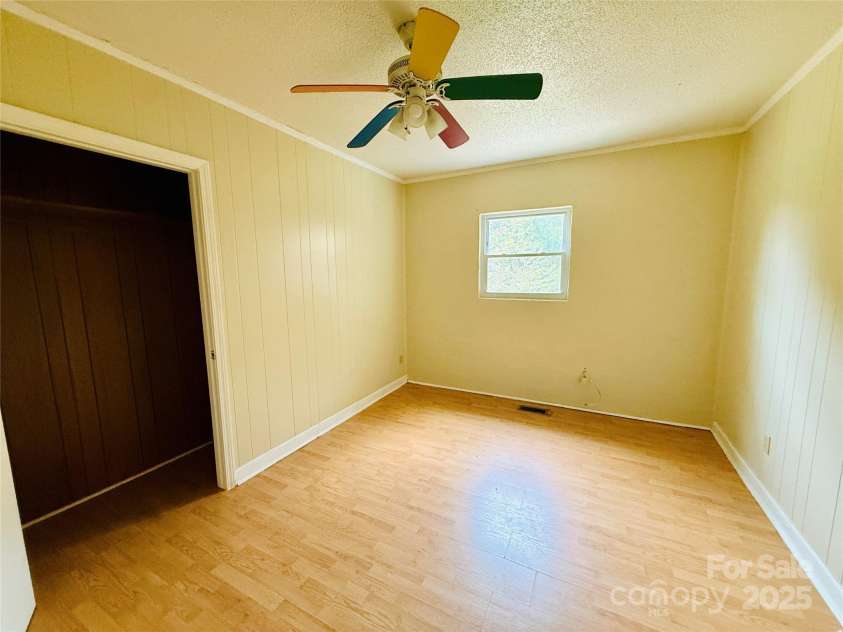 126 Penguin Lane, Statesville, NC 28625.  MLS# CAR4300681, YatesRealty ID 738. 