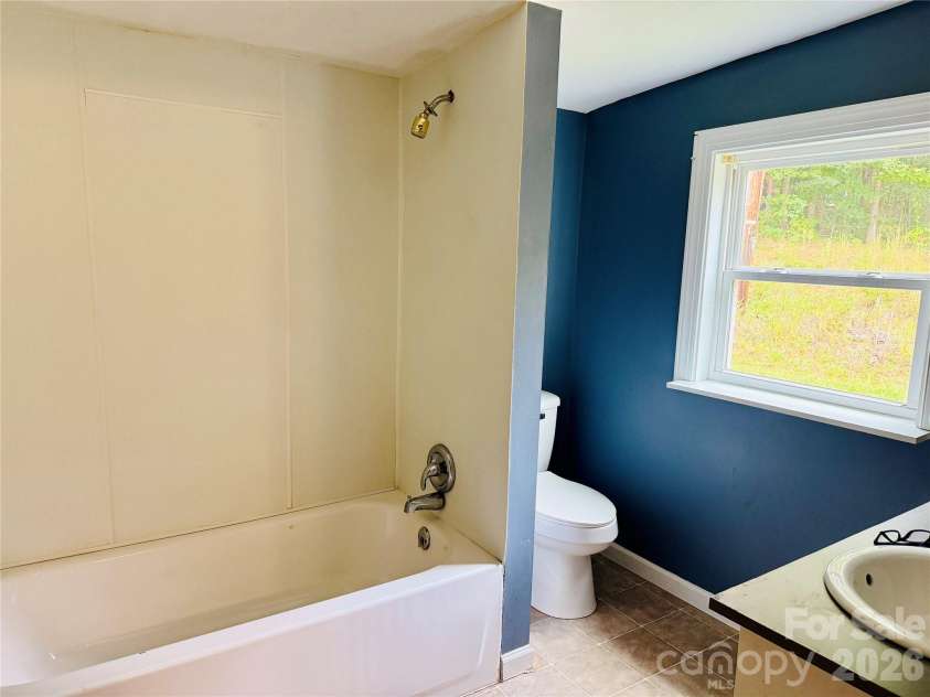 126 Penguin Lane, Statesville, NC 28625.  MLS# CAR4300681, YatesRealty ID 738. 