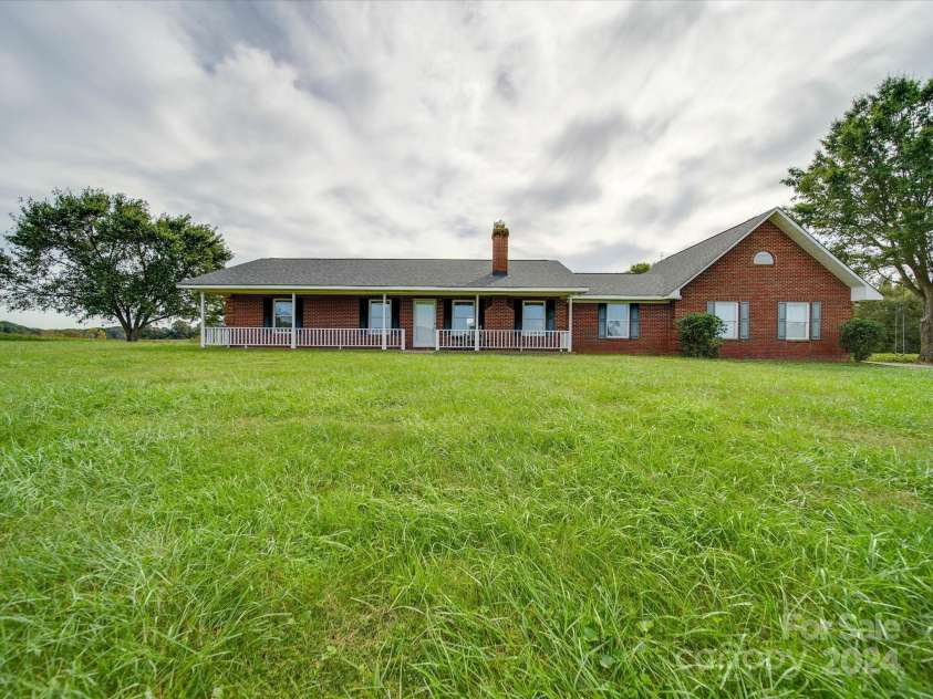 8510 Olive Branch Road, Marshville, NC 28103.  MLS# CAR4189681, YatesRealty ID 738. 