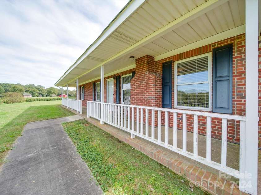 8510 Olive Branch Road, Marshville, NC 28103.  MLS# CAR4189681, YatesRealty ID 738. 