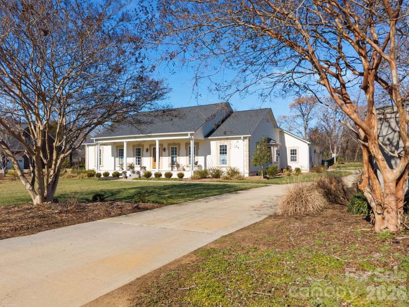 102 Polo Drive, Salisbury, NC 28144.  MLS# CAR4337590, YatesRealty ID 7380. 