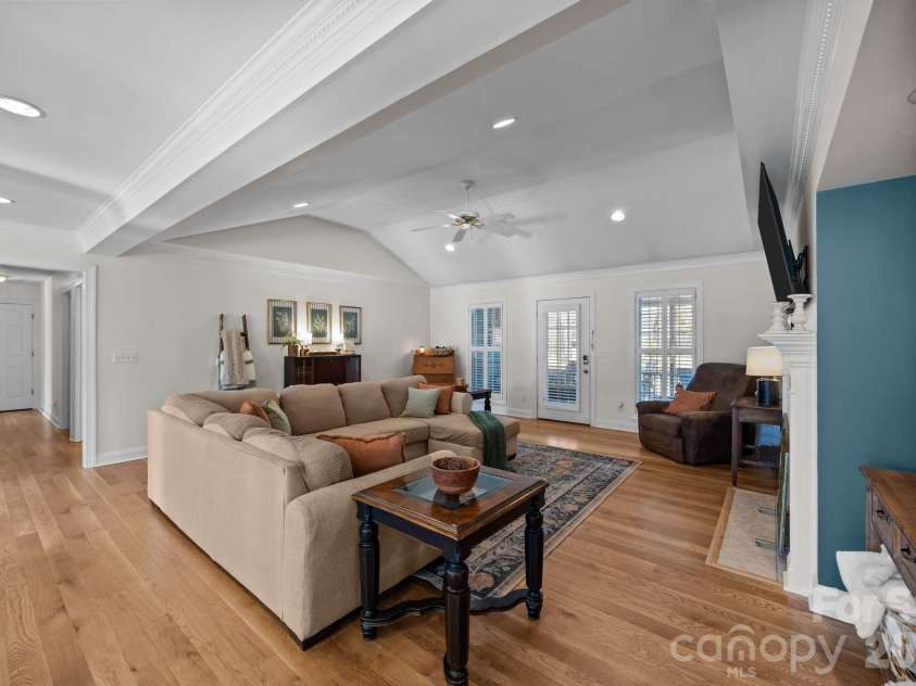 102 Polo Drive, Salisbury, NC 28144.  MLS# CAR4337590, YatesRealty ID 7380. 