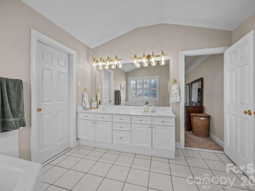 102 Polo Drive, Salisbury, NC 28144.  MLS# CAR4337590, YatesRealty ID 7380. 