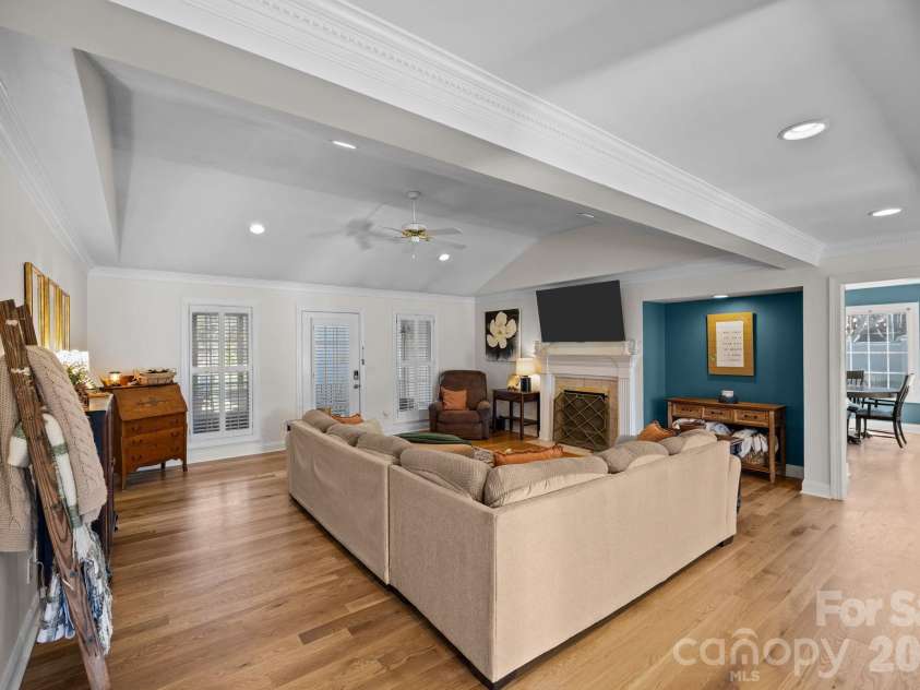 102 Polo Drive, Salisbury, NC 28144.  MLS# CAR4337590, YatesRealty ID 7380. 