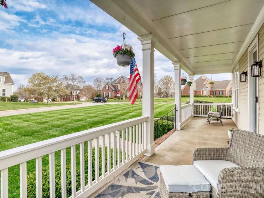 105 Fox Tail Court, Statesville, NC 28677.  MLS# CAR4336365, YatesRealty ID 7381. 