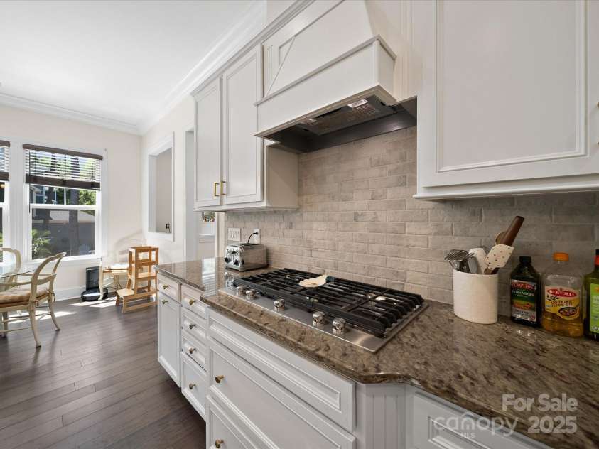 101 Cross Current Lane, Belmont, NC 28012.  MLS# CAR4246892, YatesRealty ID 7382. 