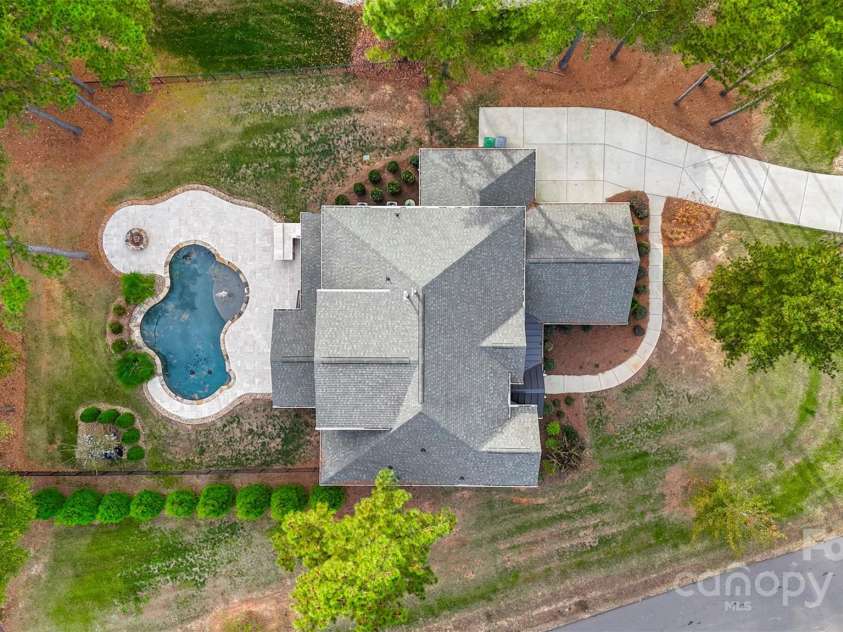 101 Cross Current Lane, Belmont, NC 28012.  MLS# CAR4320517, YatesRealty ID 7382. Birds-eye view of home