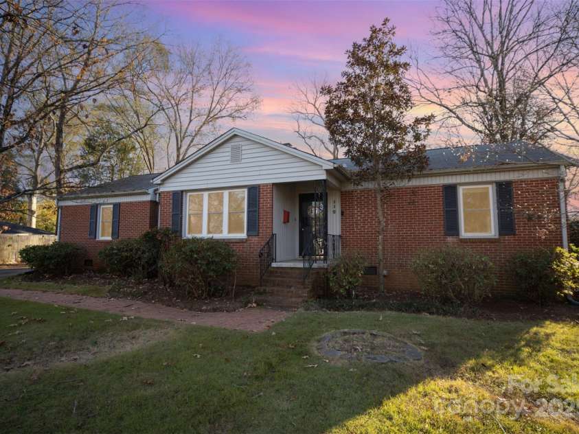 119 Close Street, Fort Mill, SC 297159750.  MLS# CAR4326274, YatesRealty ID 7382. 