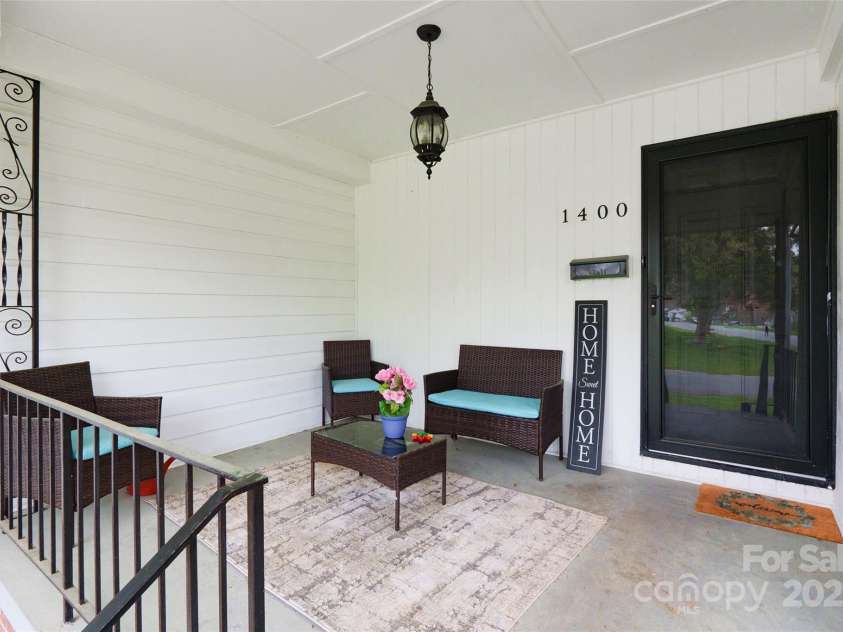 1400 Fern Forest Drive, Gastonia, NC 28054.  MLS# CAR4243059, YatesRealty ID 7383. 