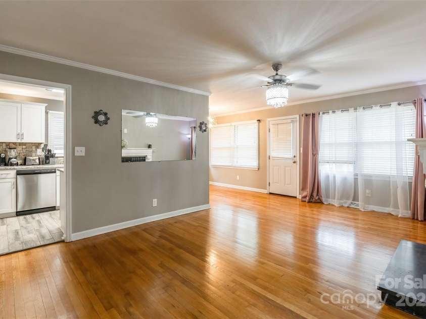 1400 Fern Forest Drive, Gastonia, NC 28054.  MLS# CAR4243059, YatesRealty ID 7383. 