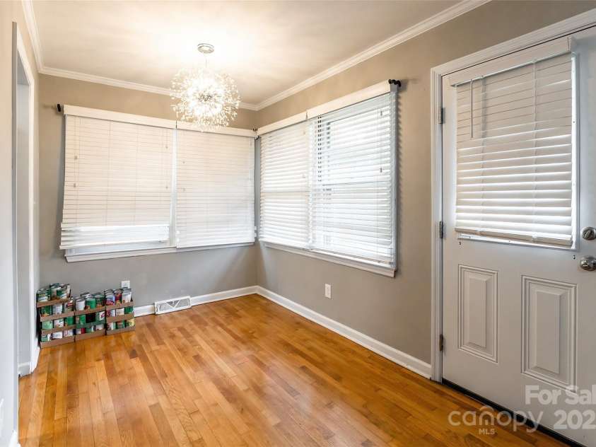 1400 Fern Forest Drive, Gastonia, NC 28054.  MLS# CAR4243059, YatesRealty ID 7383. 
