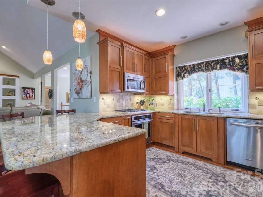 36 Timberidge Drive, Lake Wylie, SC 29710.  MLS# CAR4360703, YatesRealty ID 7383. 