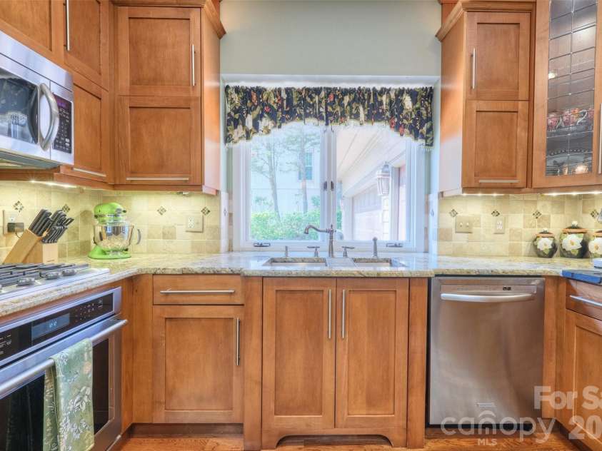 36 Timberidge Drive, Lake Wylie, SC 29710.  MLS# CAR4360703, YatesRealty ID 7383. 