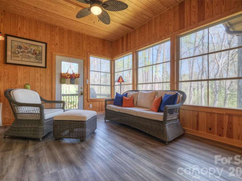 36 Timberidge Drive, Lake Wylie, SC 29710.  MLS# CAR4360703, YatesRealty ID 7383. 