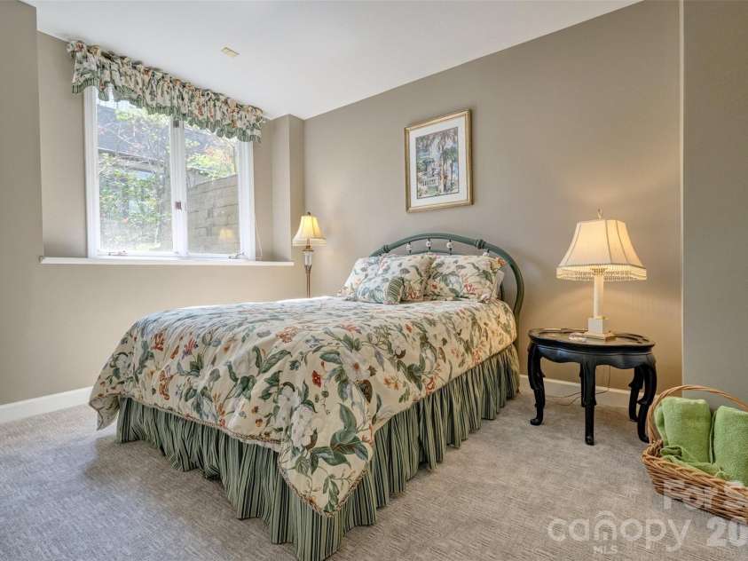 36 Timberidge Drive, Lake Wylie, SC 29710.  MLS# CAR4360703, YatesRealty ID 7383. 