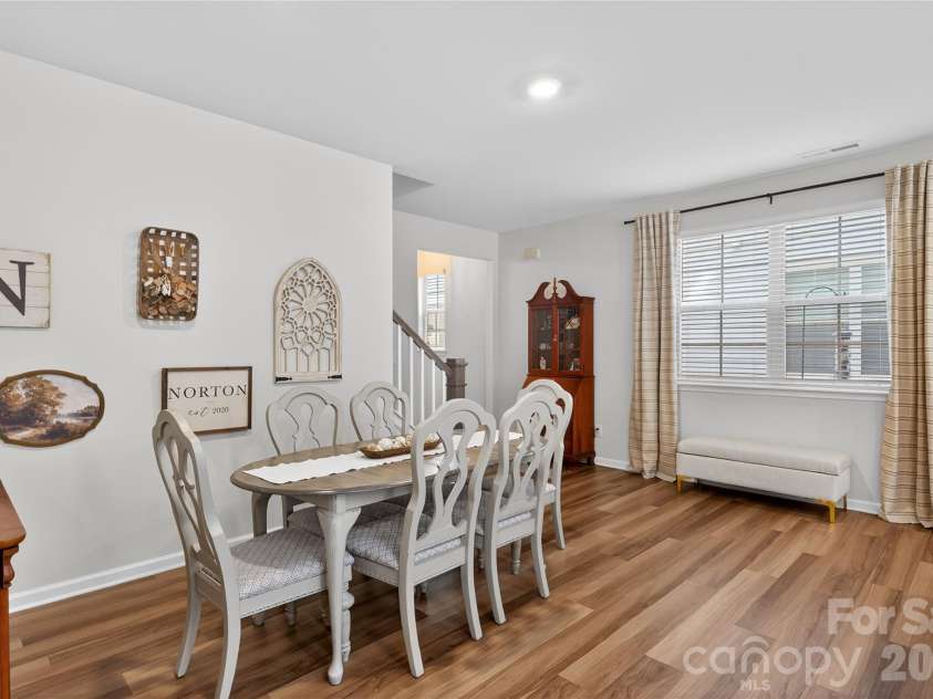 3123 Glenn Hope Way, Matthews, NC 28104.  MLS# CAR4346516, YatesRealty ID 7384. 
