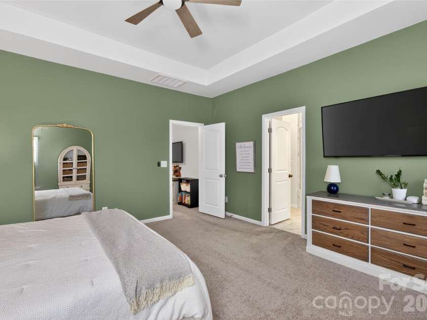 3123 Glenn Hope Way, Matthews, NC 28104.  MLS# CAR4346516, YatesRealty ID 7384. 