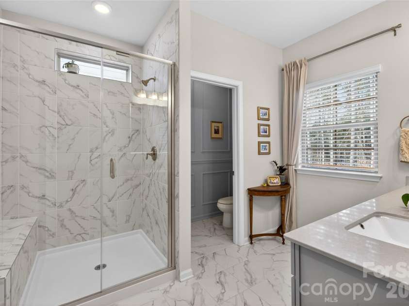 3123 Glenn Hope Way, Matthews, NC 28104.  MLS# CAR4346516, YatesRealty ID 7384. 