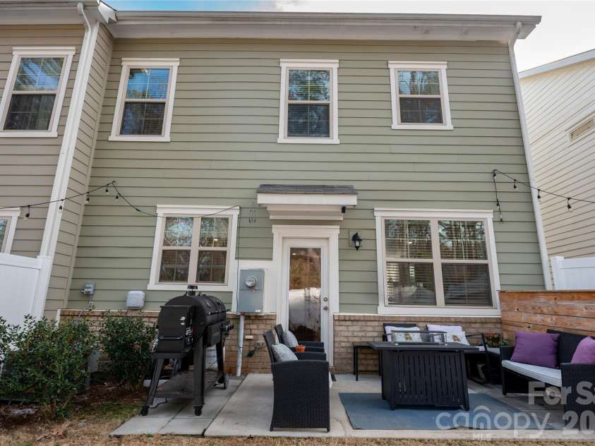 3123 Glenn Hope Way, Matthews, NC 28104.  MLS# CAR4346516, YatesRealty ID 7384. 