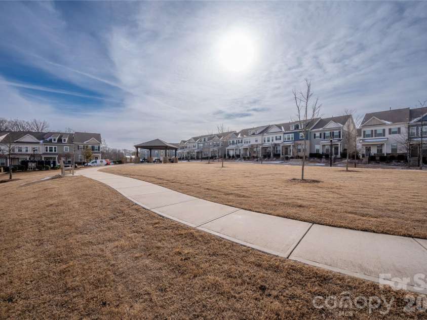 3123 Glenn Hope Way, Matthews, NC 28104.  MLS# CAR4346516, YatesRealty ID 7384. 