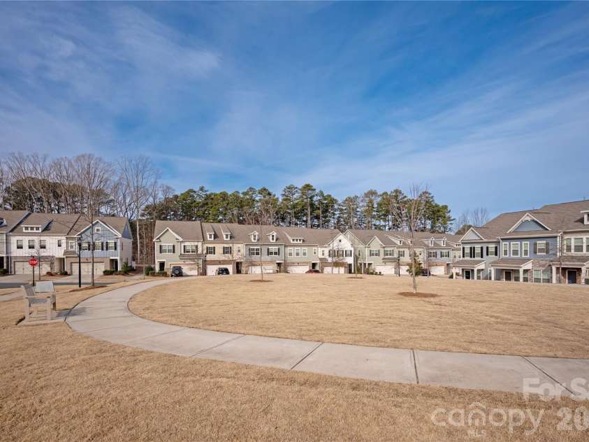 3123 Glenn Hope Way, Matthews, NC 28104.  MLS# CAR4346516, YatesRealty ID 7384. 