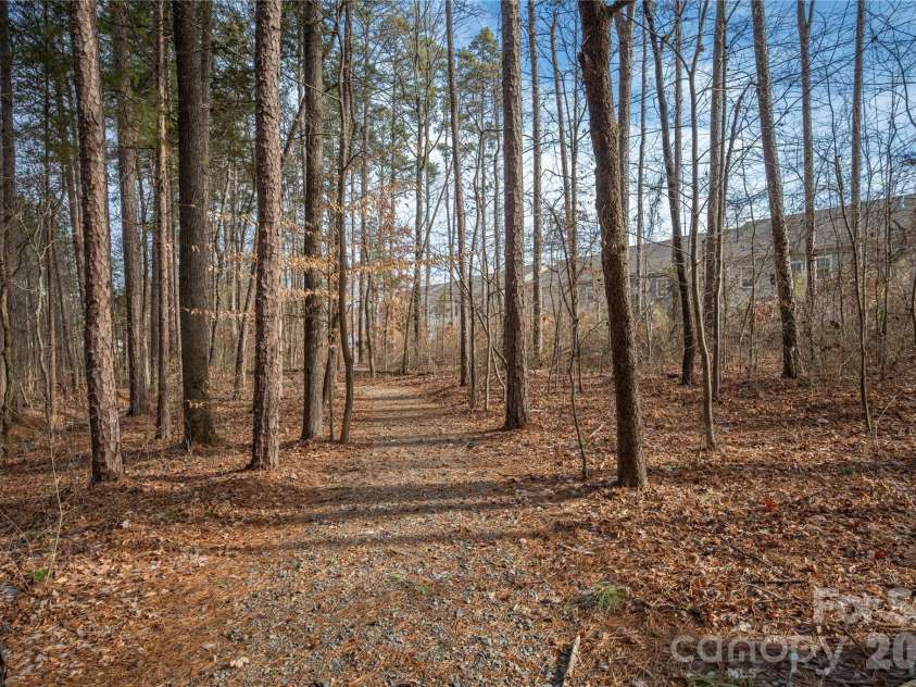 3123 Glenn Hope Way, Matthews, NC 28104.  MLS# CAR4346516, YatesRealty ID 7384. 