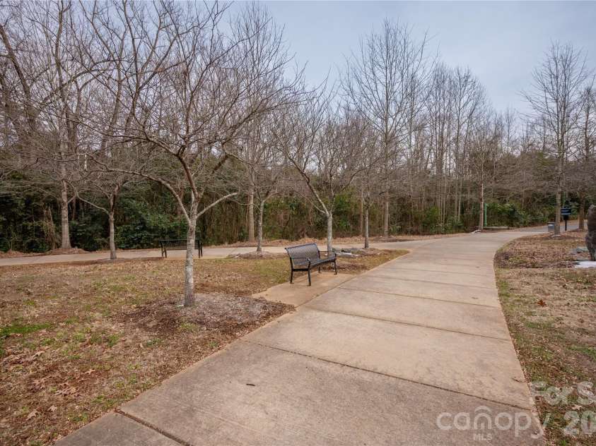 3123 Glenn Hope Way, Matthews, NC 28104.  MLS# CAR4346516, YatesRealty ID 7384. 