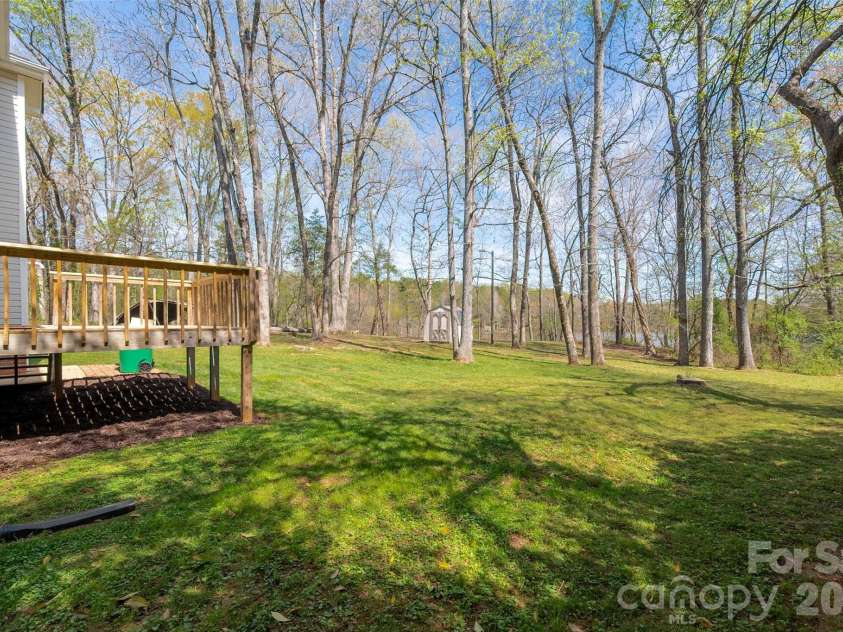 6100 Joshua Tree Court, Charlotte, NC 28227.  MLS# CAR4362346, YatesRealty ID 7386. 