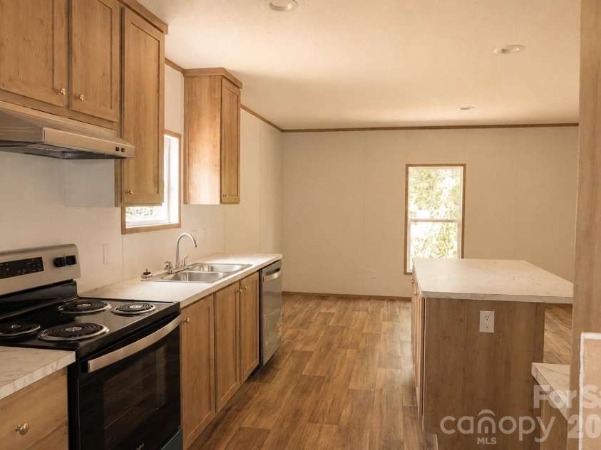 276 Mulberry Street, Forest City, NC 28043.  MLS# CAR4326180, YatesRealty ID 739. 