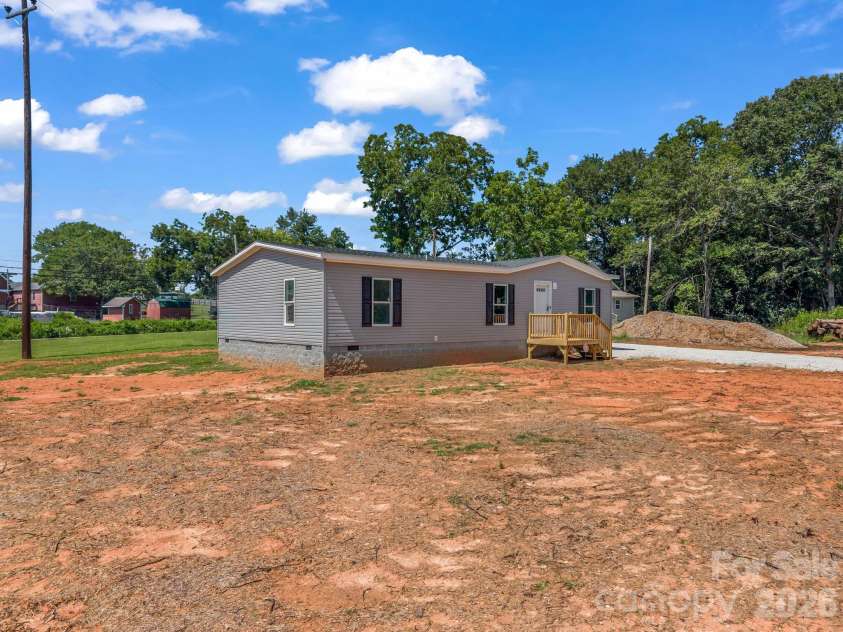 276 Mulberry Street, Forest City, NC 28043.  MLS# CAR4421224, YatesRealty ID 739. 