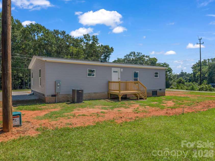 276 Mulberry Street, Forest City, NC 28043.  MLS# CAR4421224, YatesRealty ID 739. 