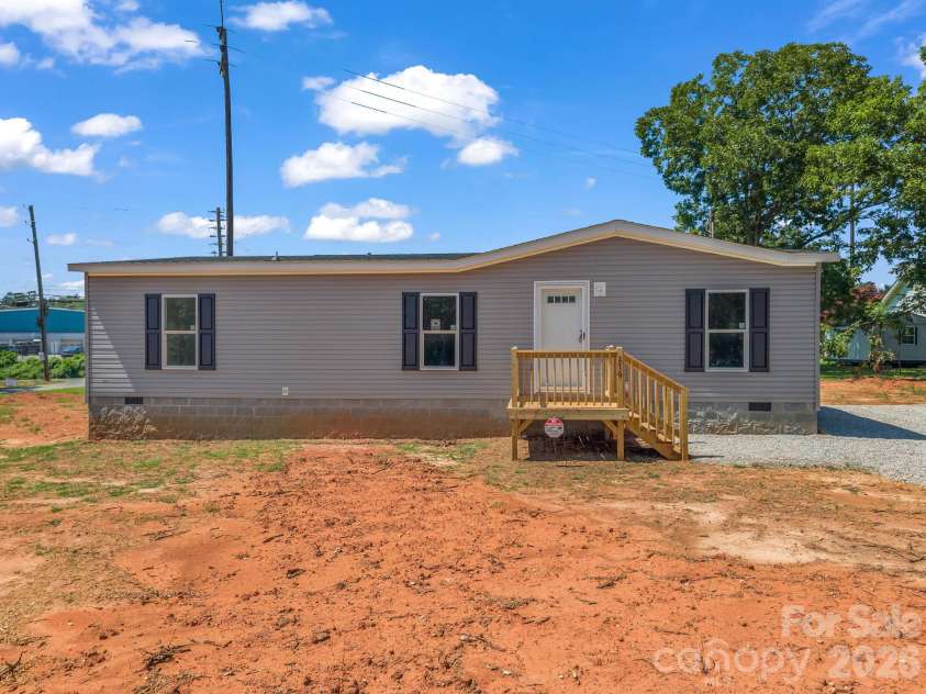 276 Mulberry Street, Forest City, NC 28043.  MLS# CAR4421224, YatesRealty ID 739. Front View