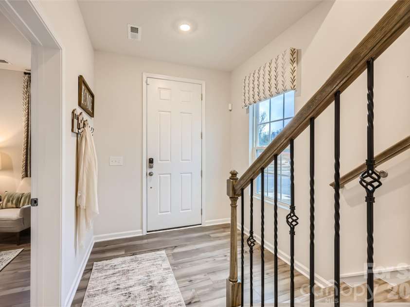 127 Morning Gap Parkway, Fort Mill, SC 29715.  MLS# CAR4348927, YatesRealty ID 7390. 