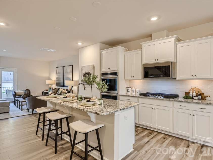 127 Morning Gap Parkway, Fort Mill, SC 29715.  MLS# CAR4348927, YatesRealty ID 7390. 