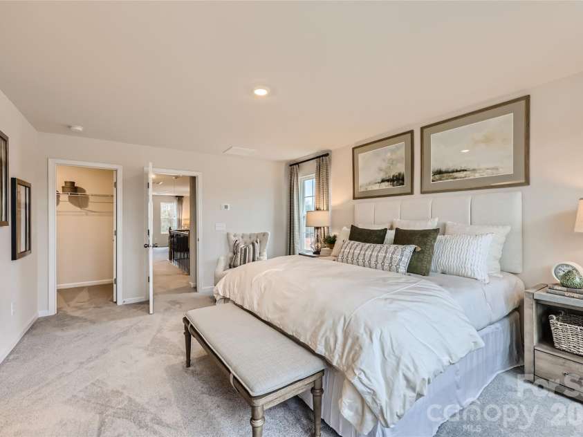 127 Morning Gap Parkway, Fort Mill, SC 29715.  MLS# CAR4348927, YatesRealty ID 7390. 